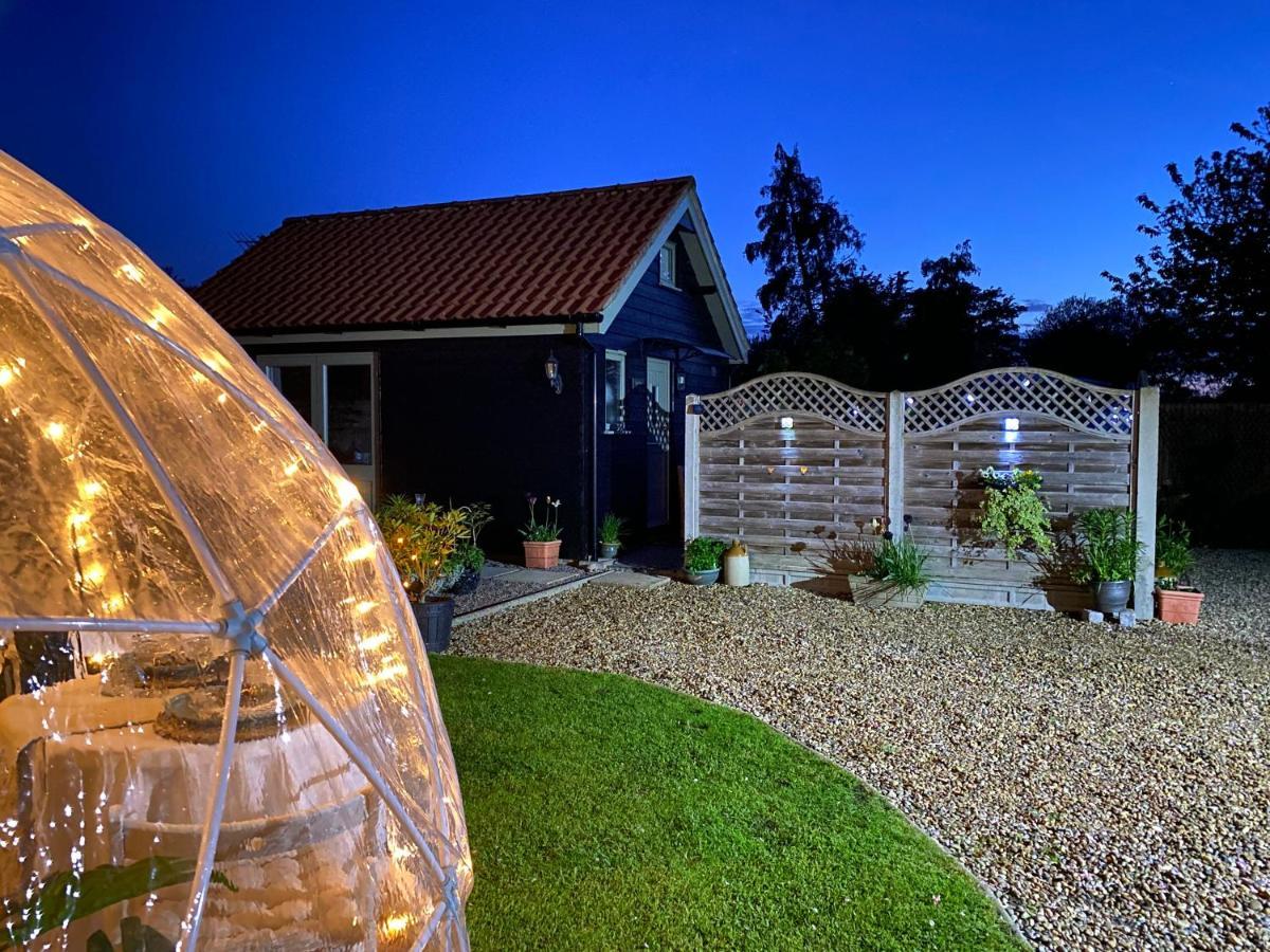 Saving Grace With Private Hot Tub Villa Bawdeswell ภายนอก รูปภาพ
